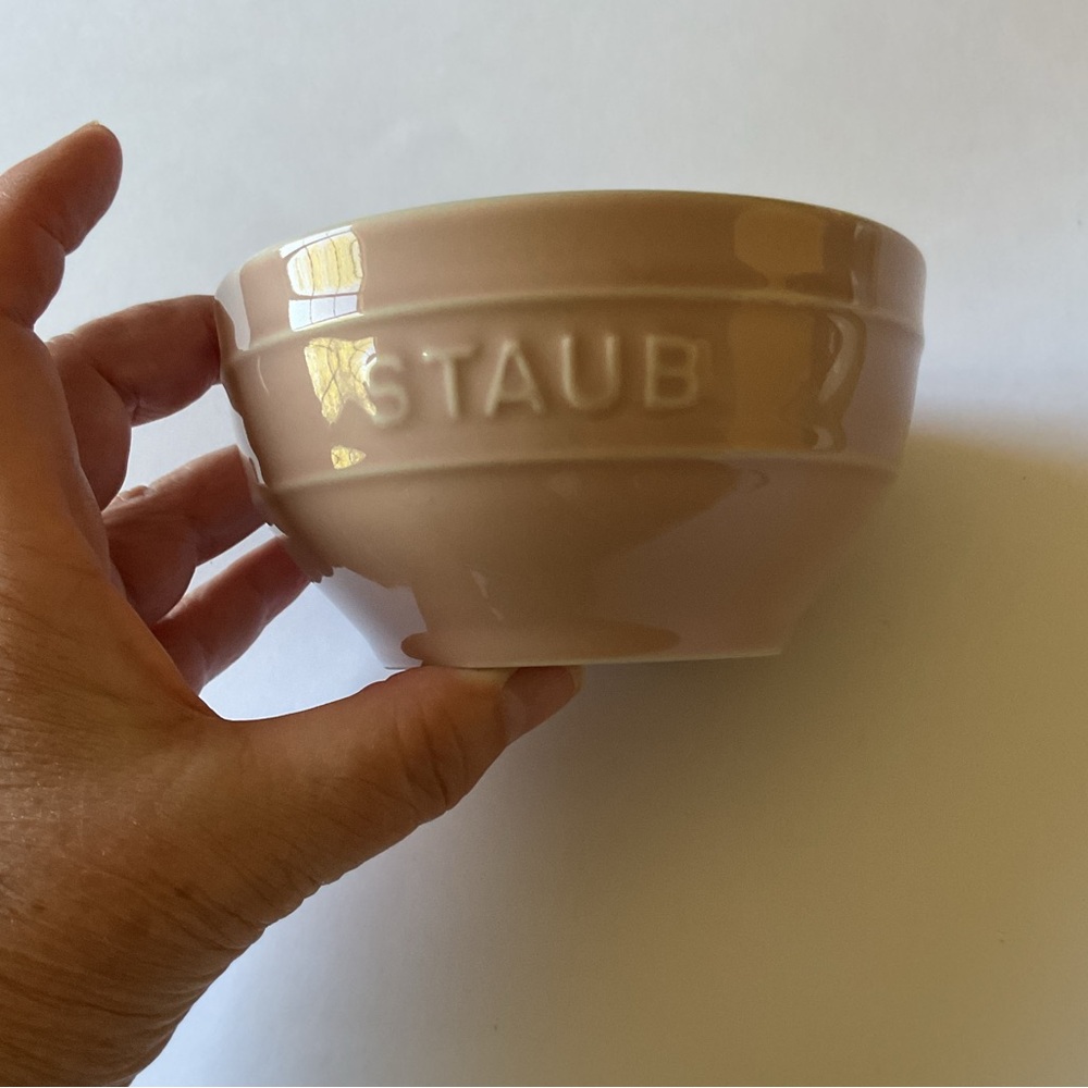 STAUB SMALL MACARON PASTEL STONEWARE BOWL PALE PINK  NWOT